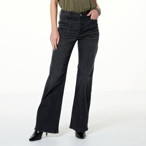 Wynne Denim Performance Stretch Seamed Soft Flare Leg Jeans Size 16 Black NEW - Picture 1 of 7